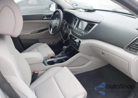 2018 Hyundai Tucson Sel z USA, uszkodzony, nr VIN KM8J33A42JU665776